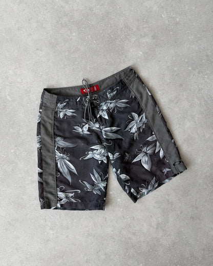Vintage Oakley Women’s Boardshorts (30)