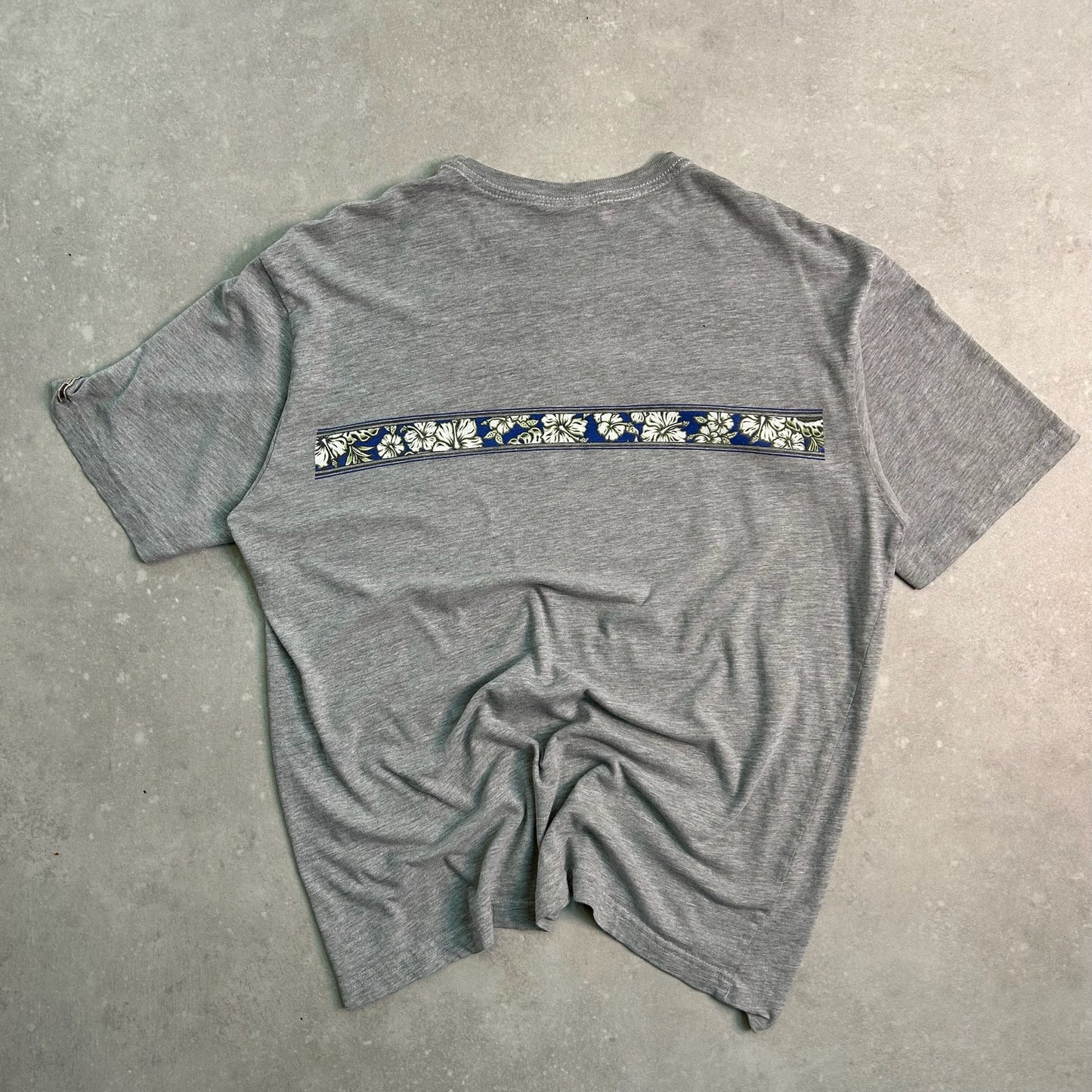 90’s Quiksilver Floral T-shirt (XL)