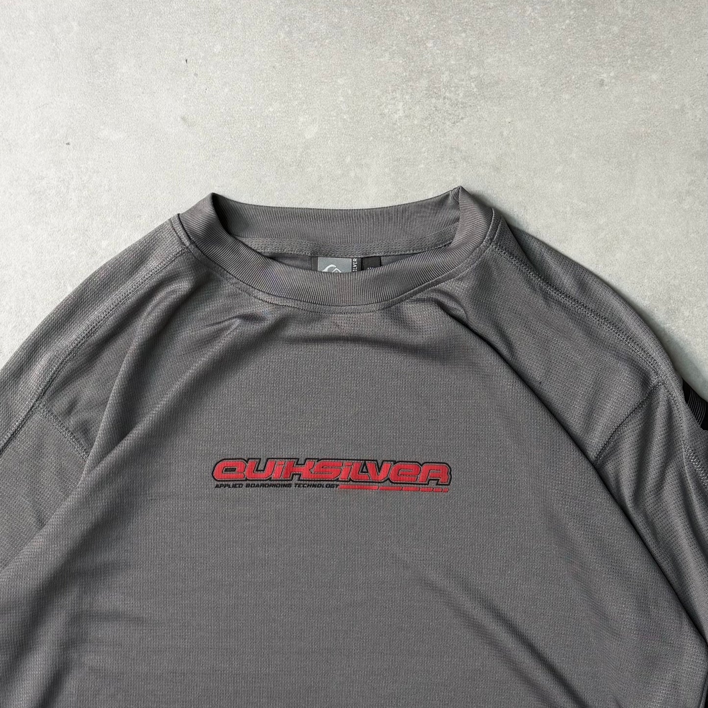 00's Quiksilver Long Sleeve Tee (XL)