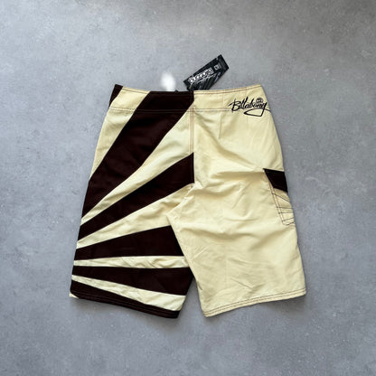 BNWT 00’s Billabong Andy Irons Rising Sun Boardshorts (32)