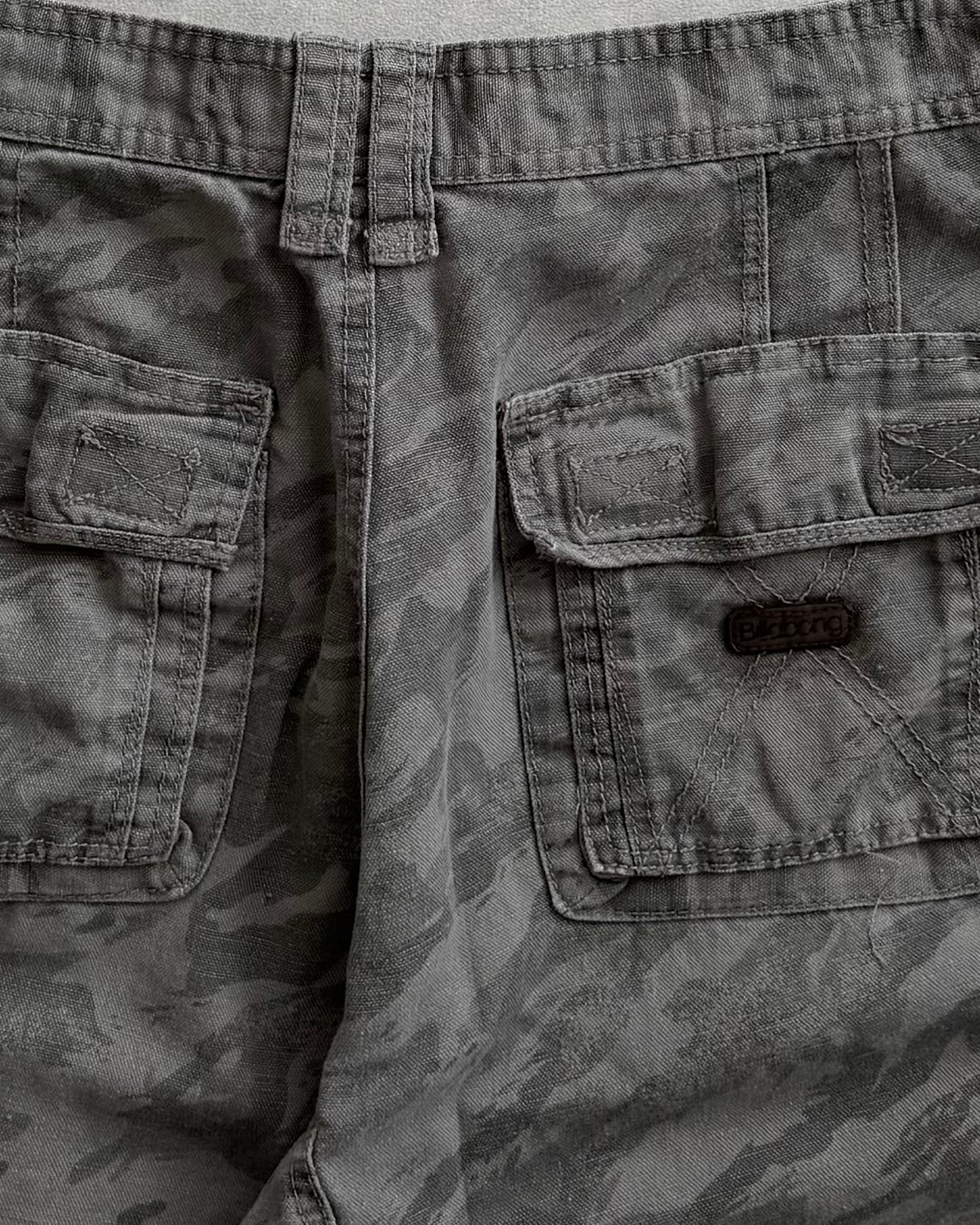 Vintage Billabong Cargo Shorts (32)