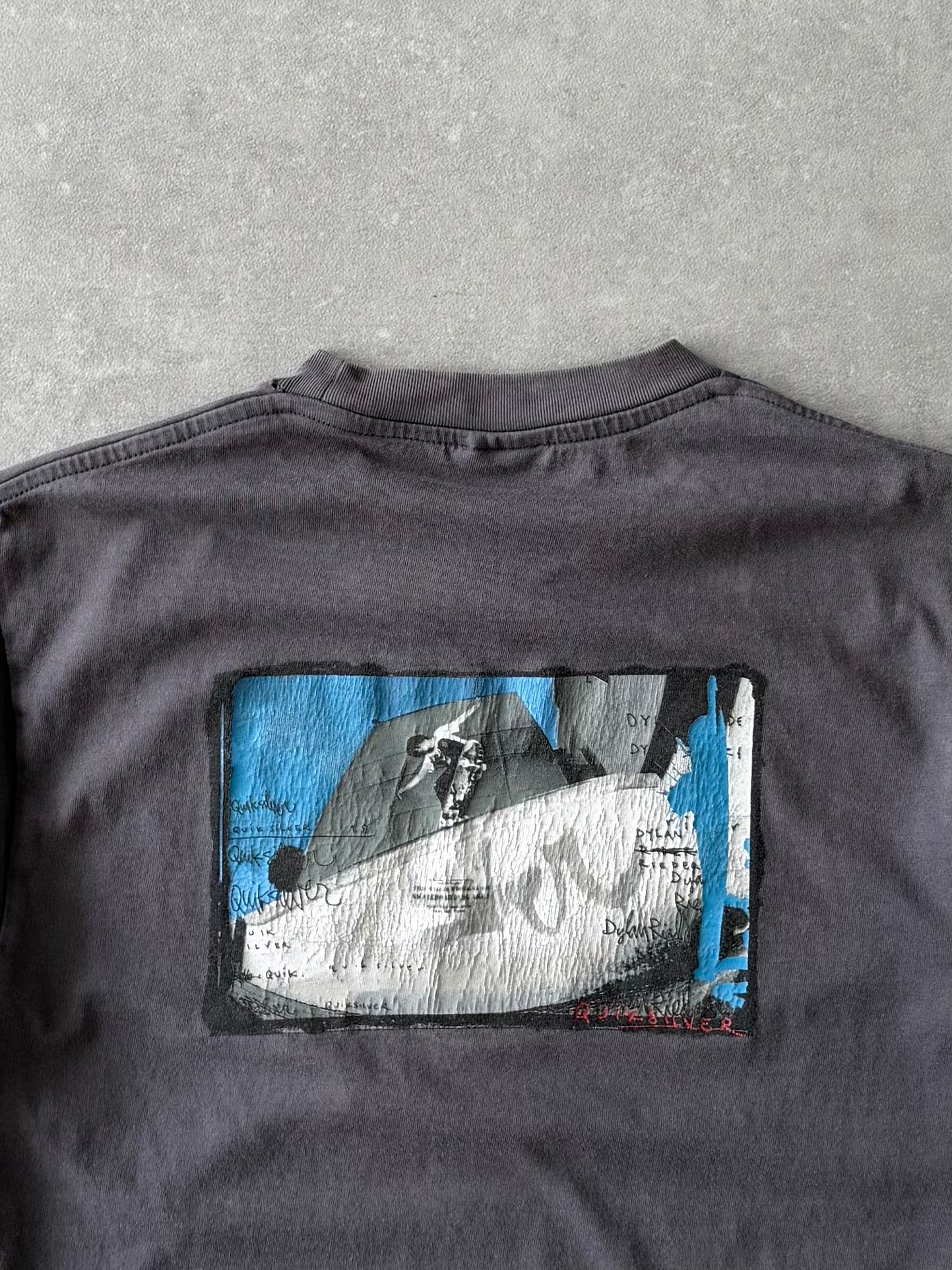 Vintage Quiksilver T-shirt (XS)