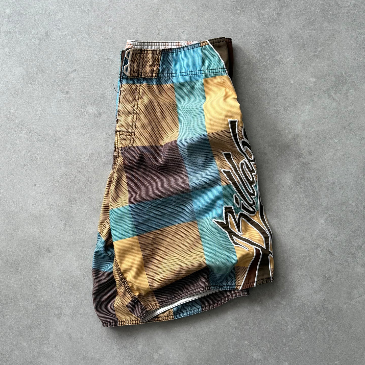 Vintage Billabong Mark Occhilupo Boardshorts (34)