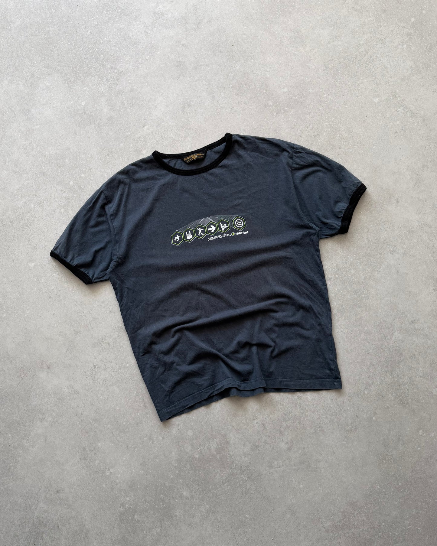 Vintage Ripcurl Sessions T-shirt (L)