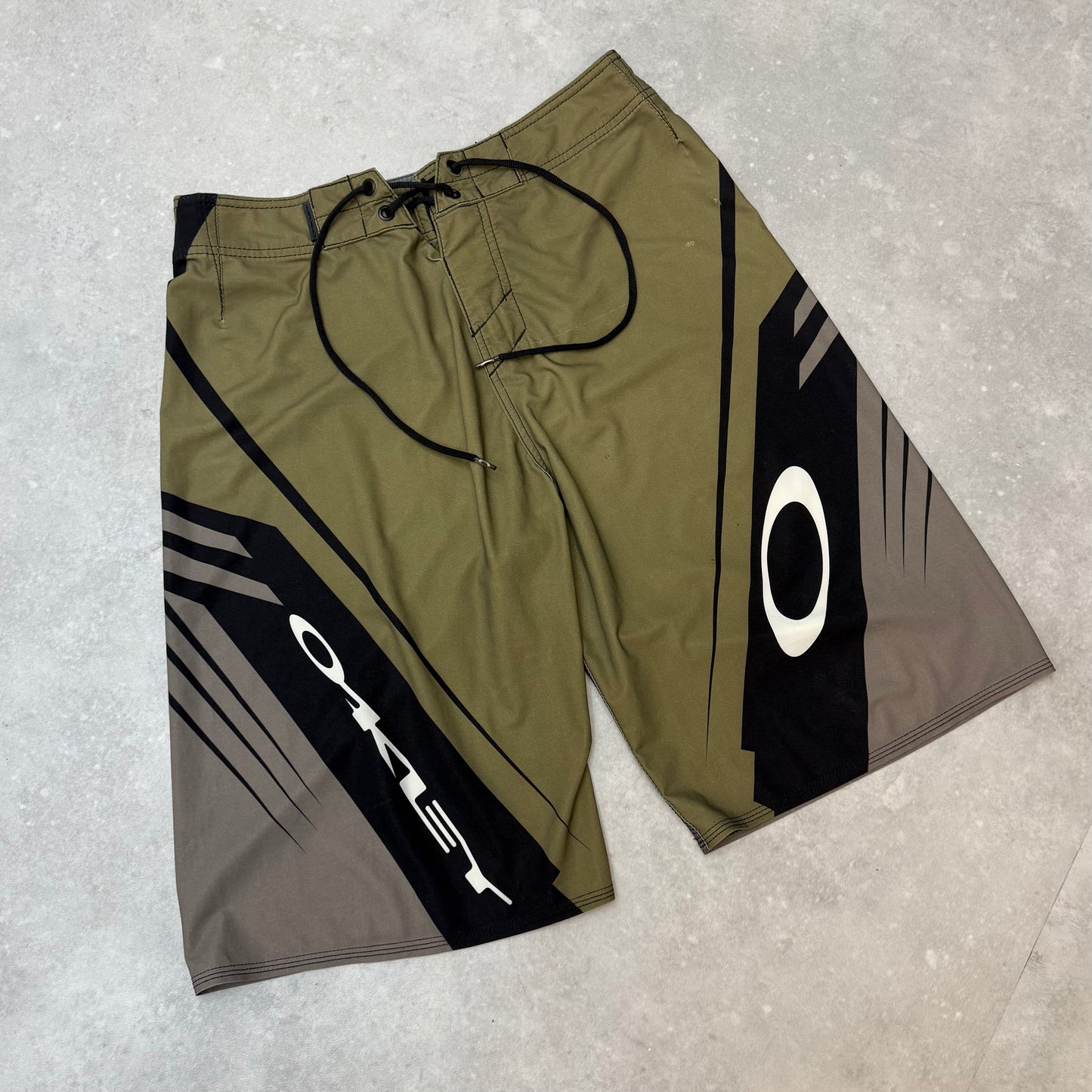 00’s Oakley BoardShorts (33)