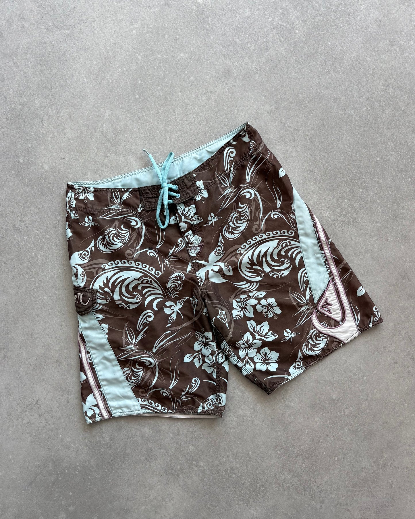 Vintage Quiksilver Boardshorts (32)
