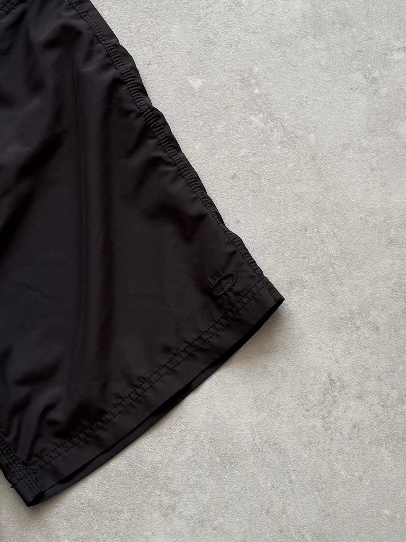 Vintage Oakley Boardshorts (32)