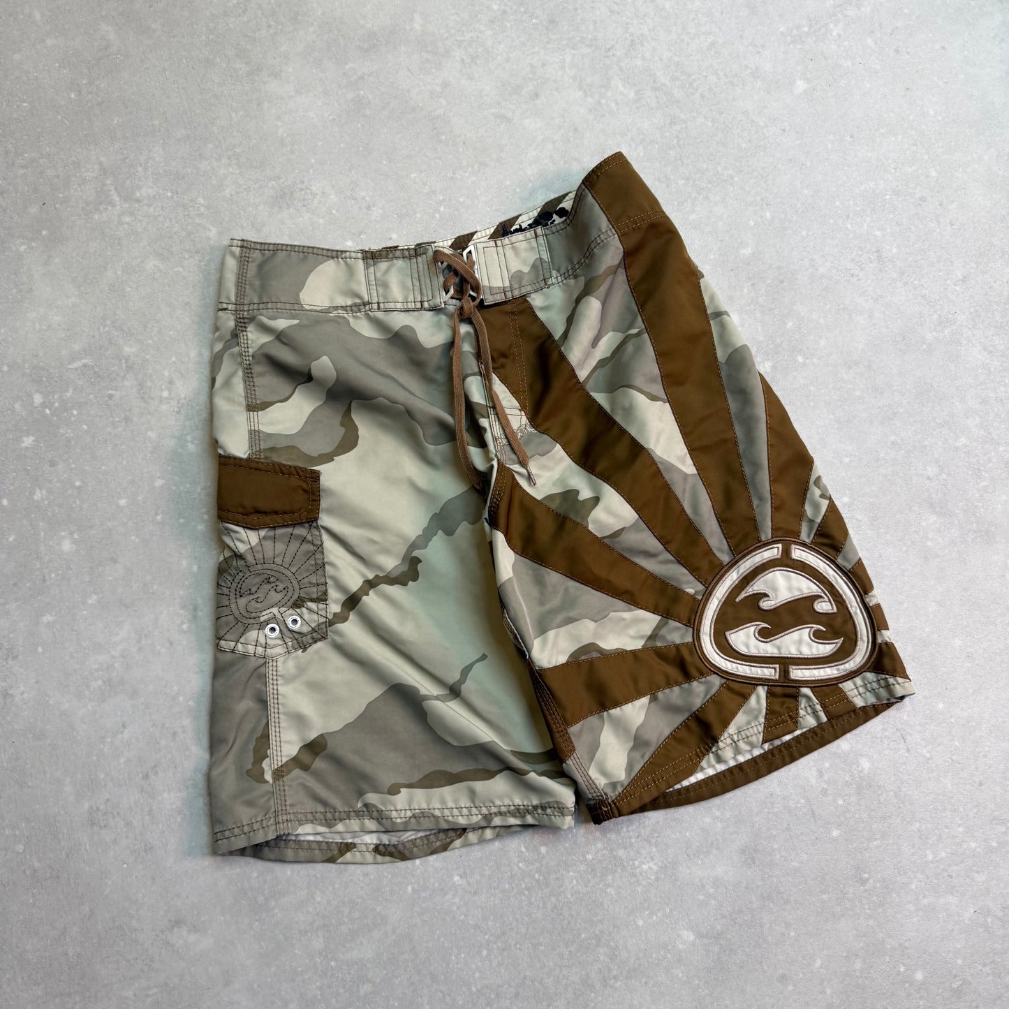 00’s Billabong Andy Irons Boardshorts (32)