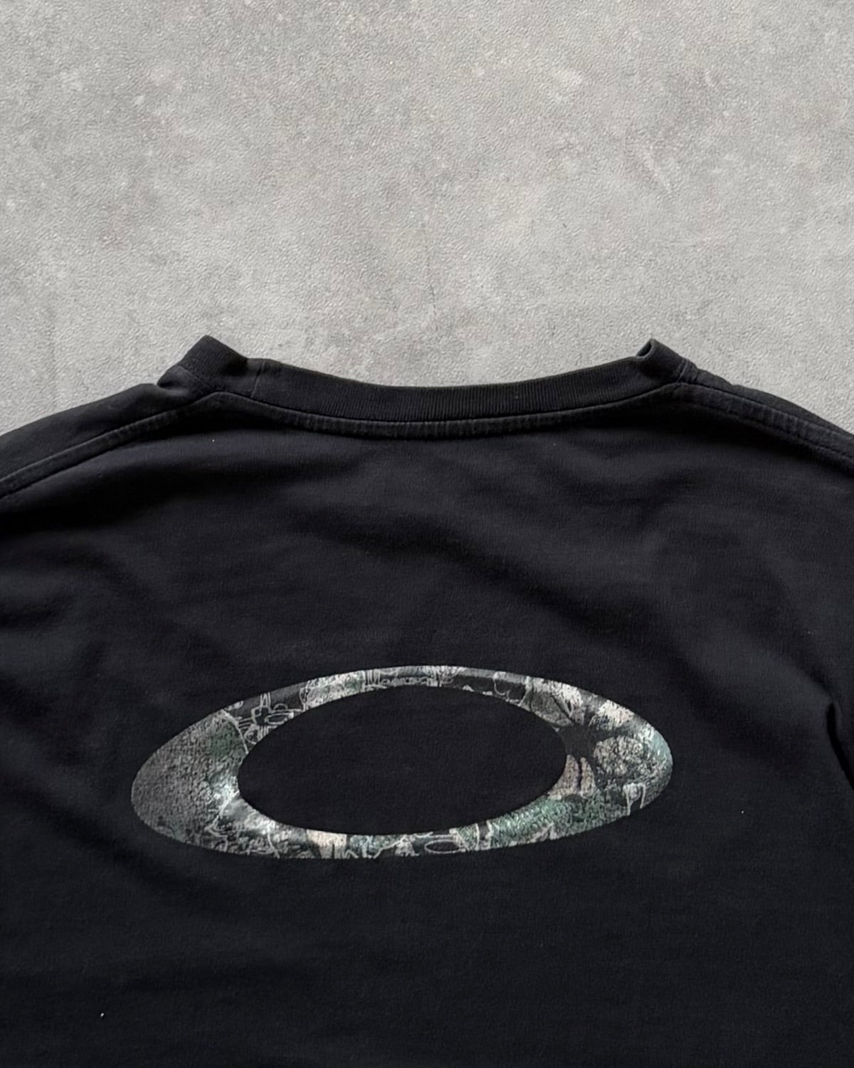 Vintage Oakley Long Sleeve T-shirt (M)
