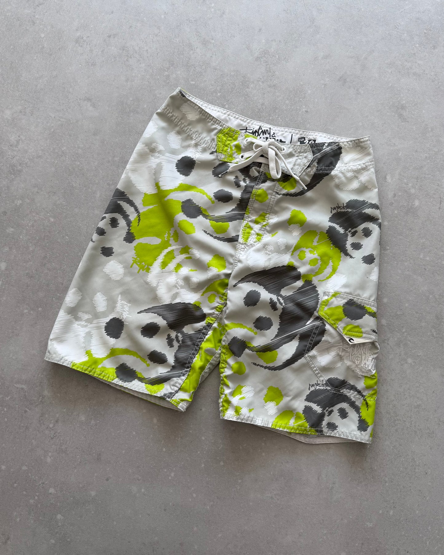 Vintage Ripcurl x WWF Boardshorts (28)