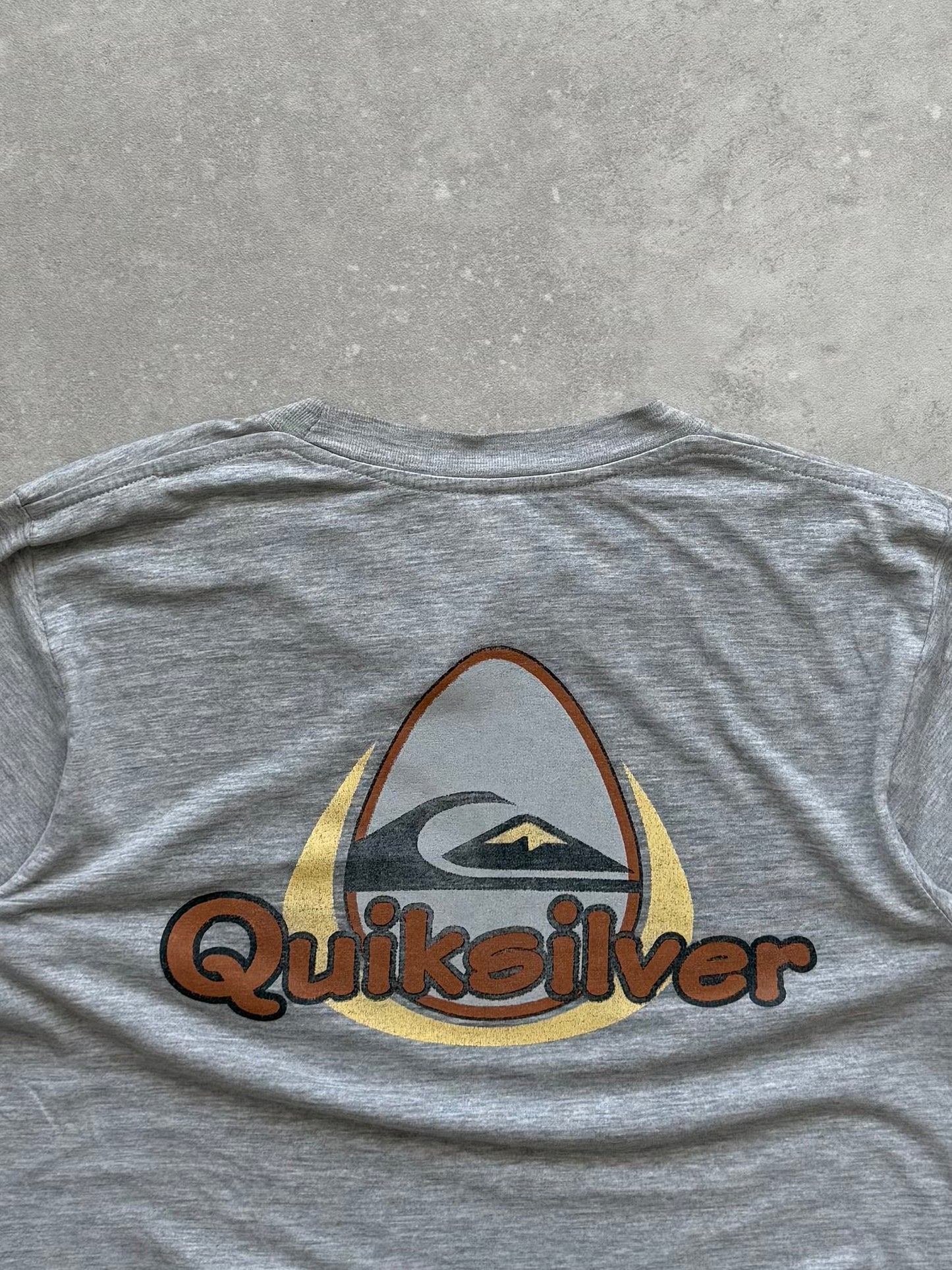 90’s Quiksilver T-shirt (L)