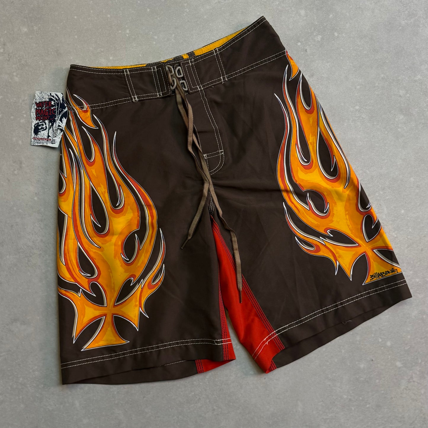 BNWT Billabong Flame Shorts (28)