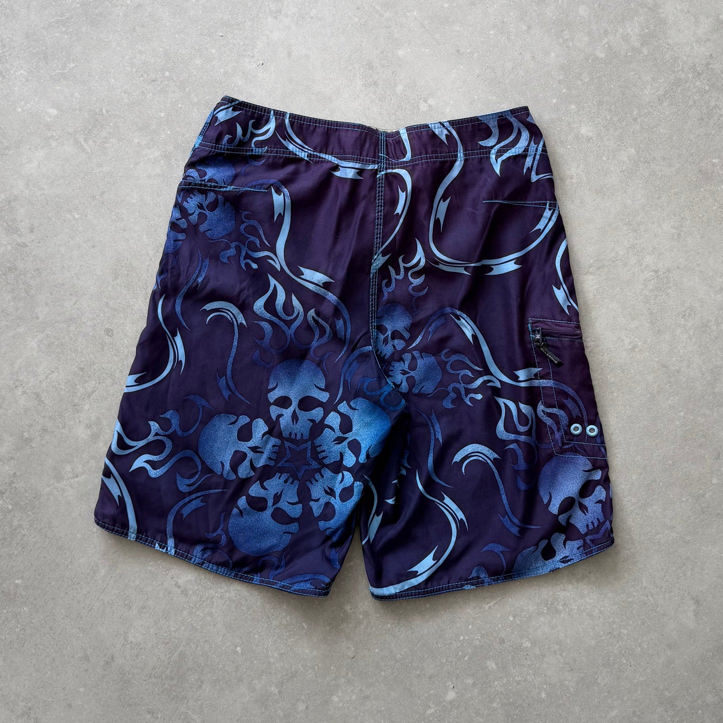 00's Billabong Skull Boardshorts (32)
