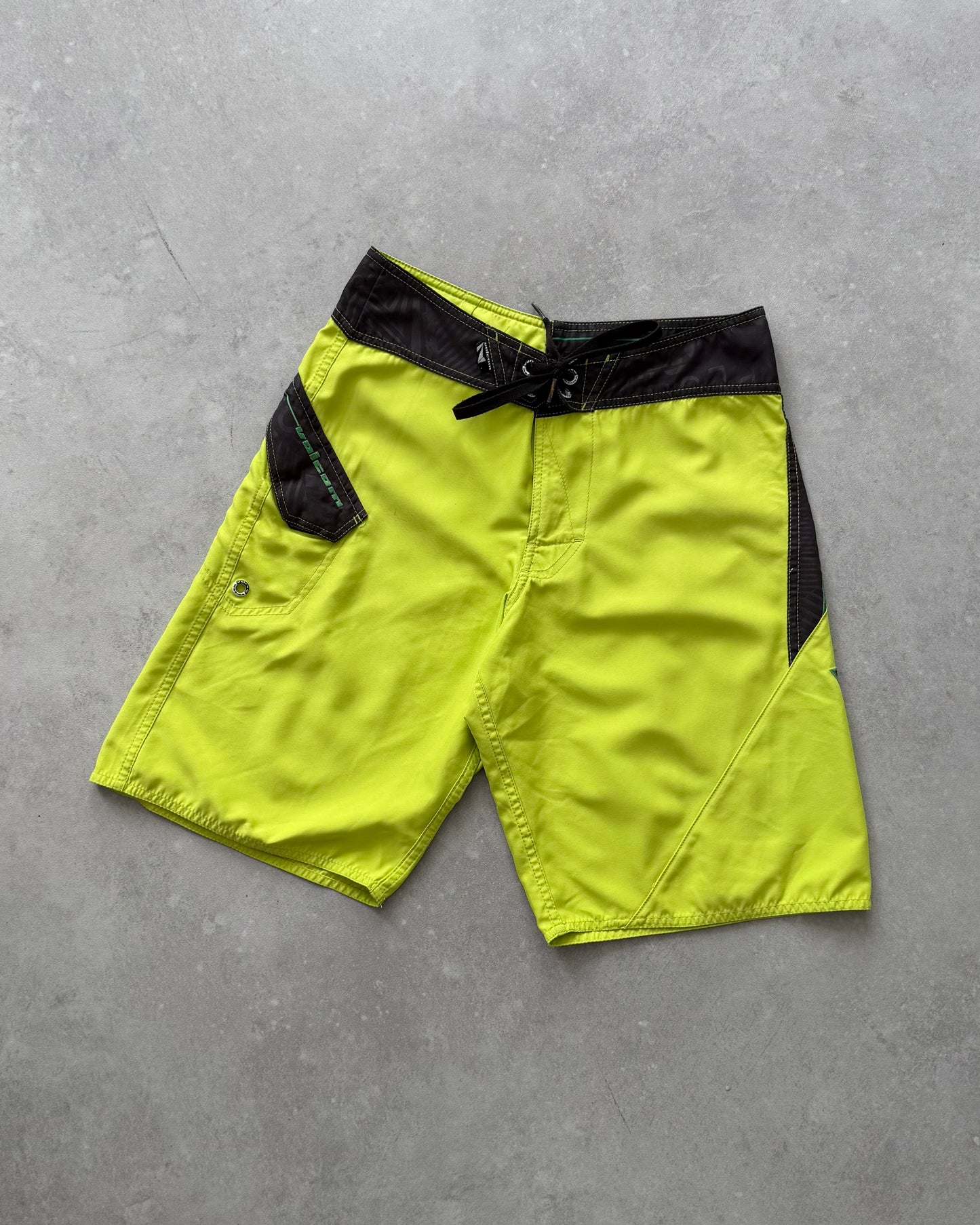 Vintage Volcom Boardshorts (28)