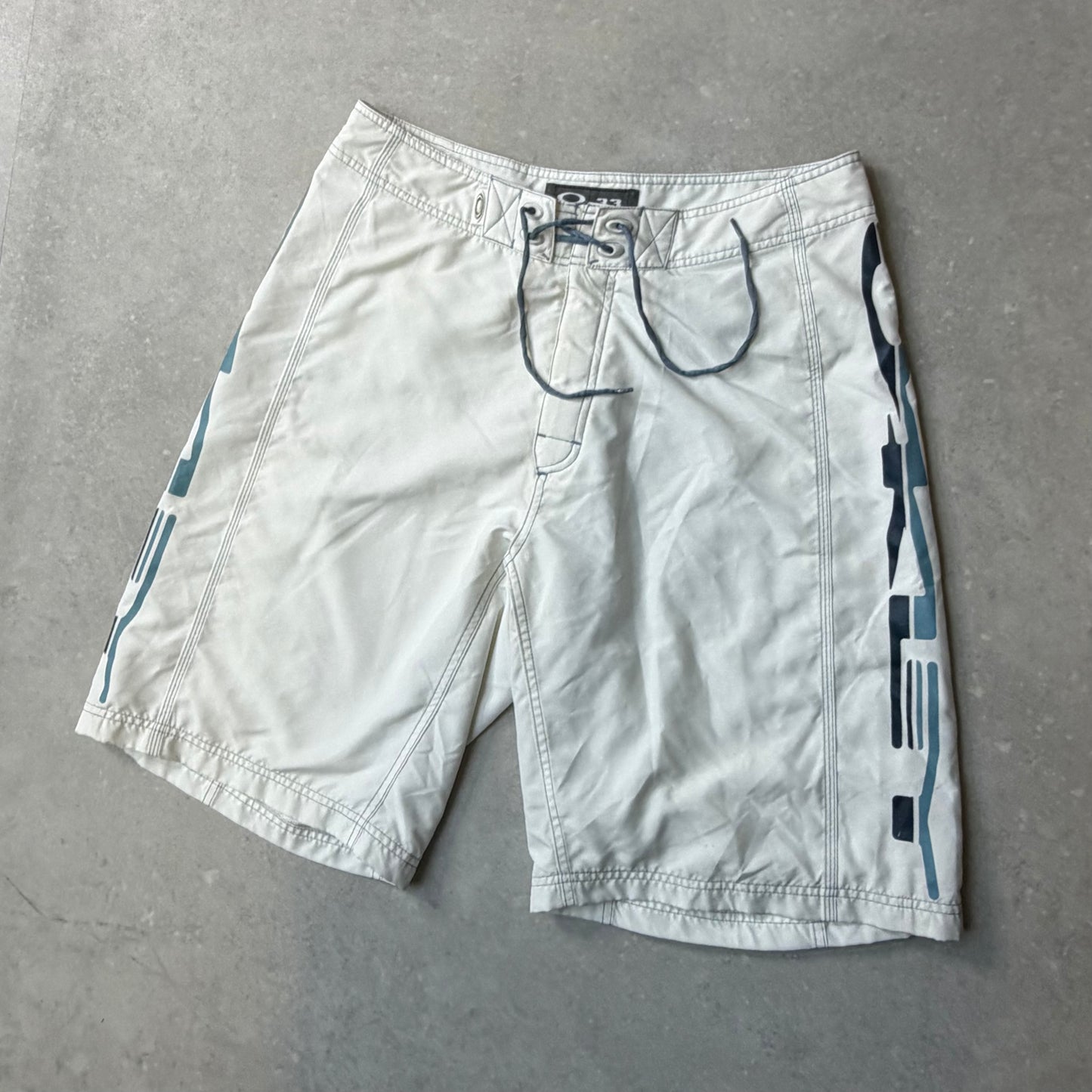 00’s Oakley Boardshorts (33)