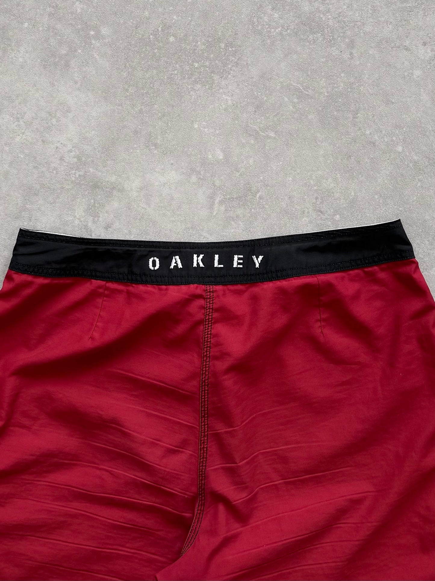Vintage Oakley Skull Boardshorts (33)