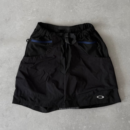 00’s Oakley Cargo Shorts (32)