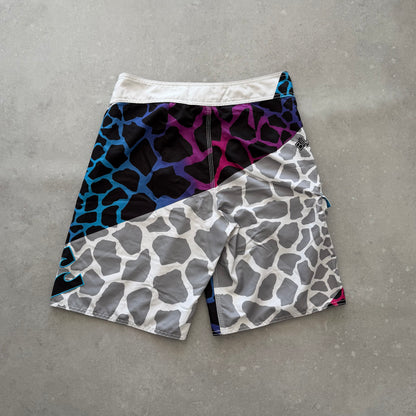 00’s Billabong Taj Burrow Signature Boardshorts (32)