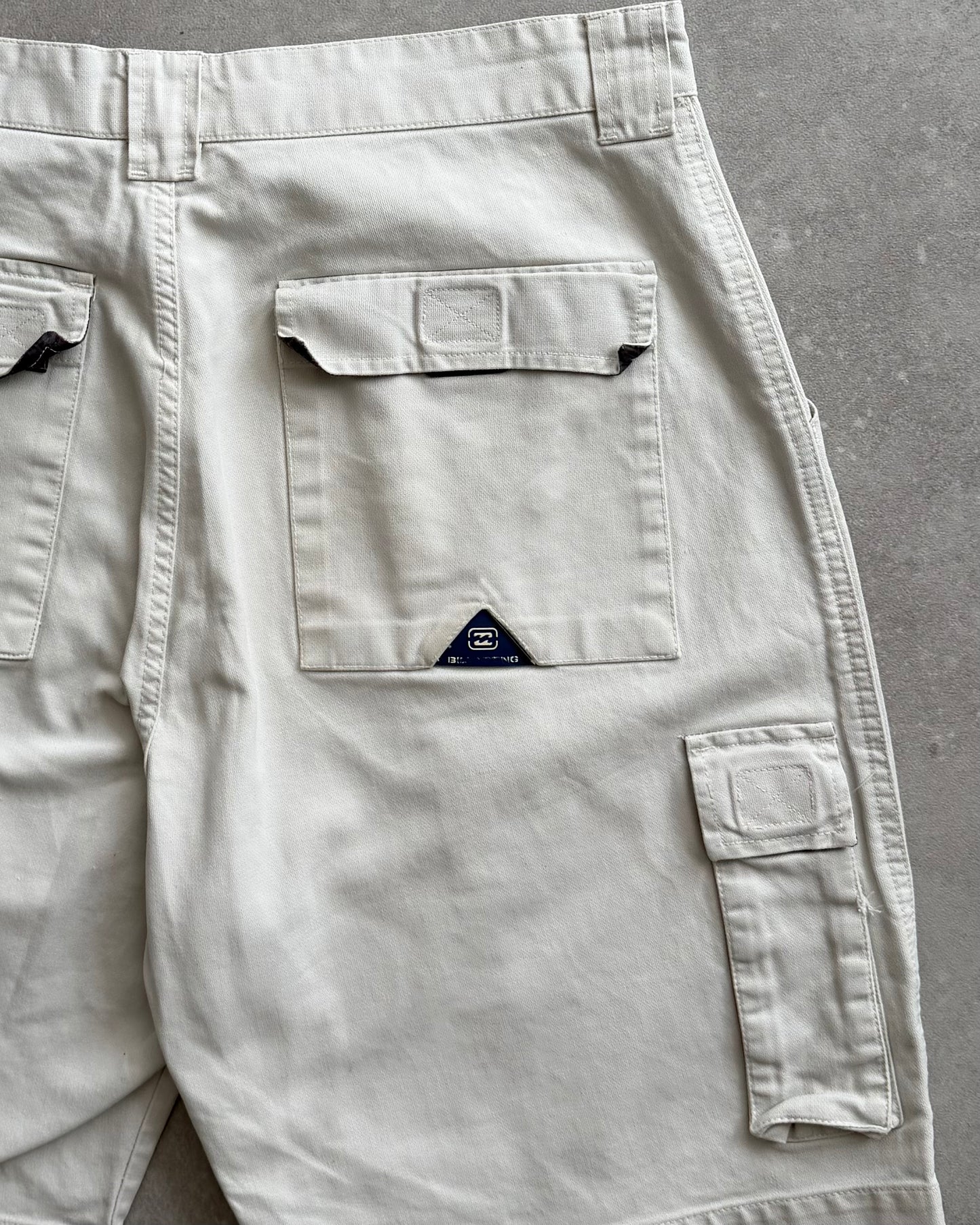 Vintage Billabong Cargo Shorts (32)