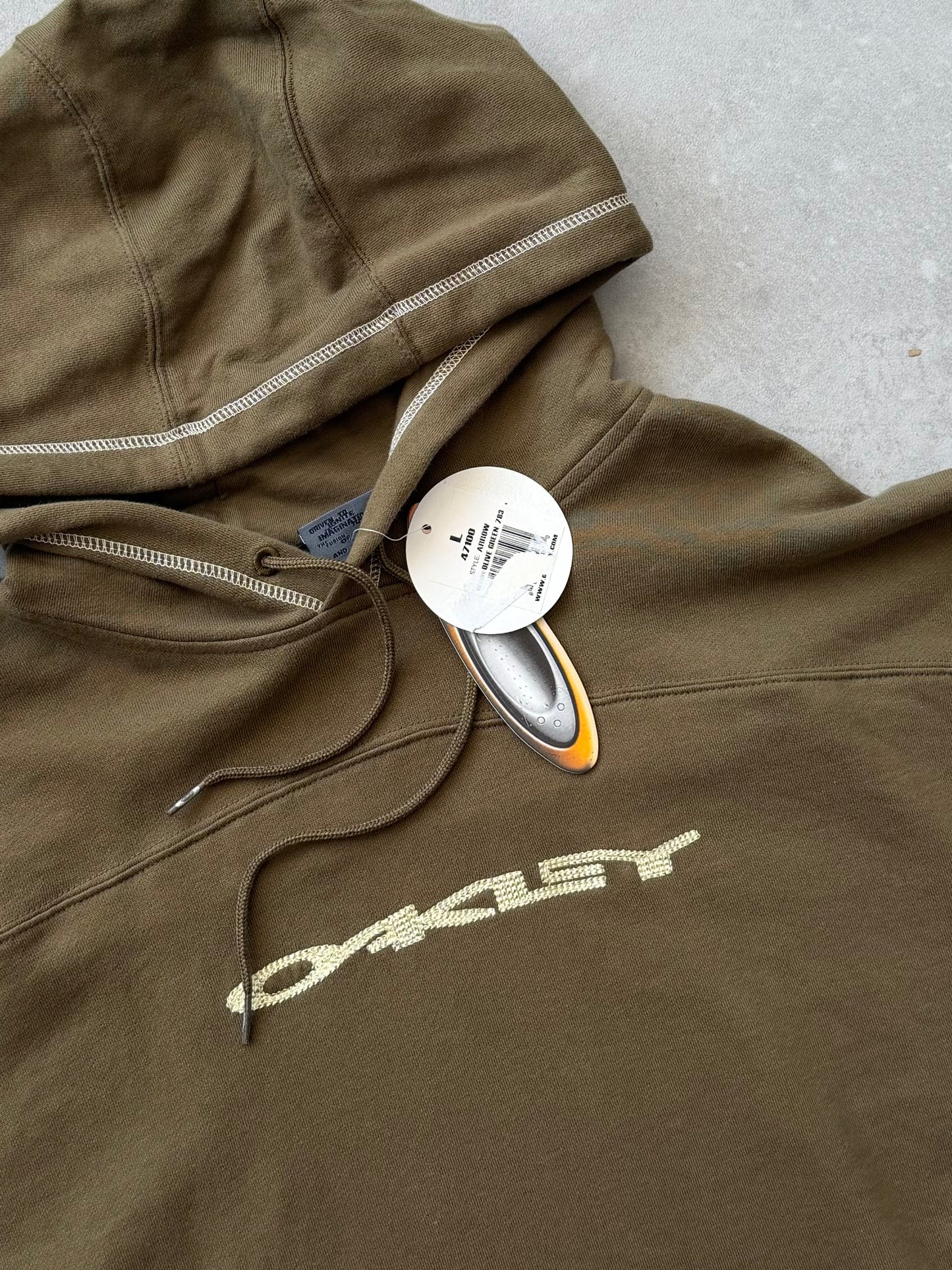 Brand New Vintage Oakley Hoodie (L)