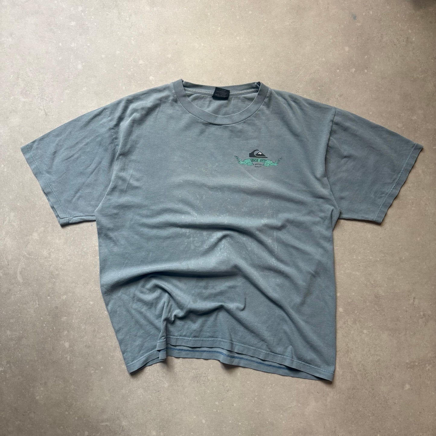 90’s Quiksilver T-shirt (M)
