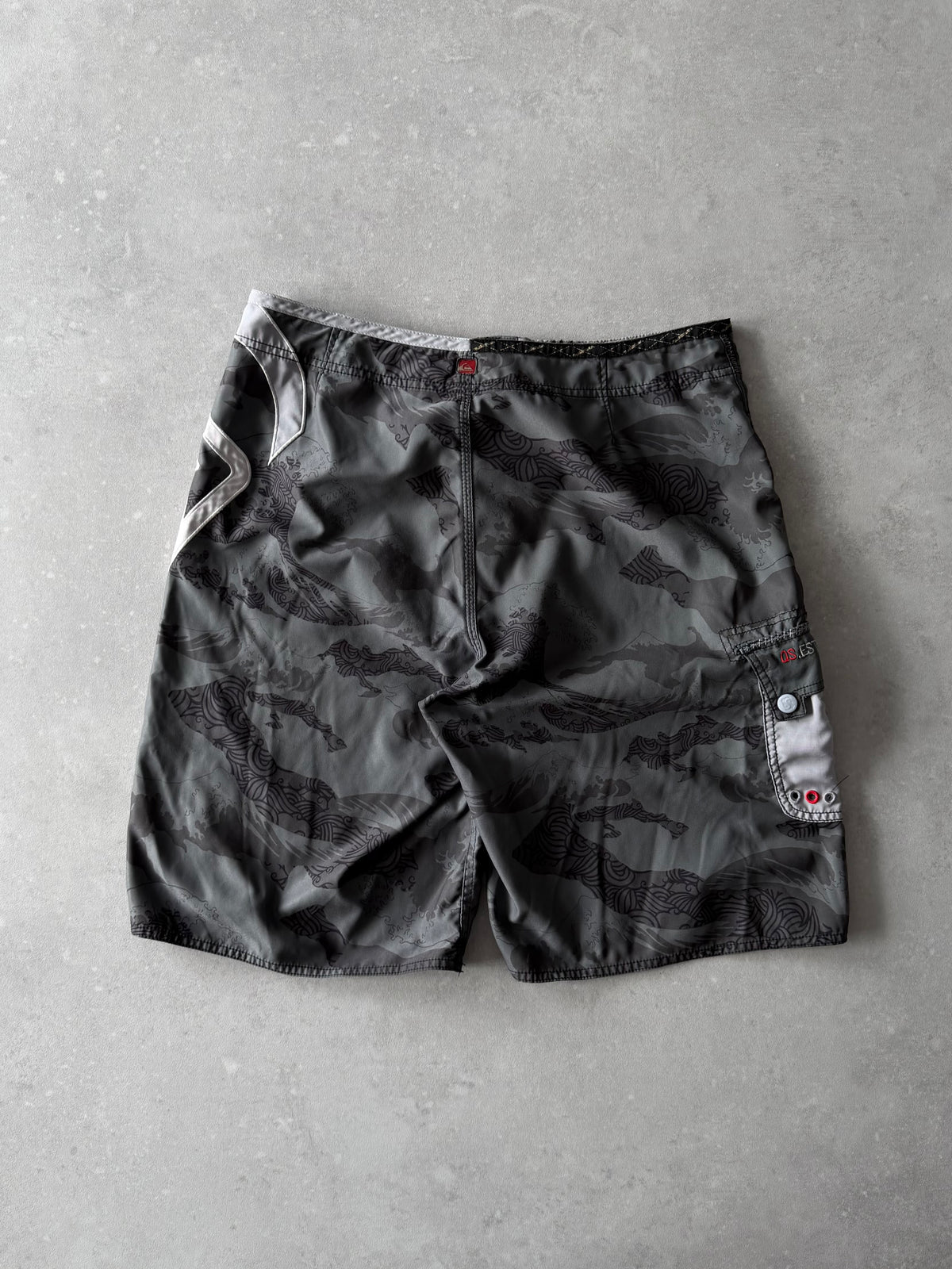 Vintage Quiksilver Boardshorts (32)
