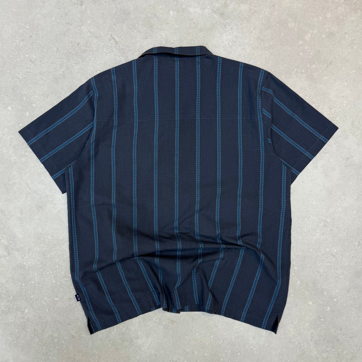 2000’s Oakley Shirt