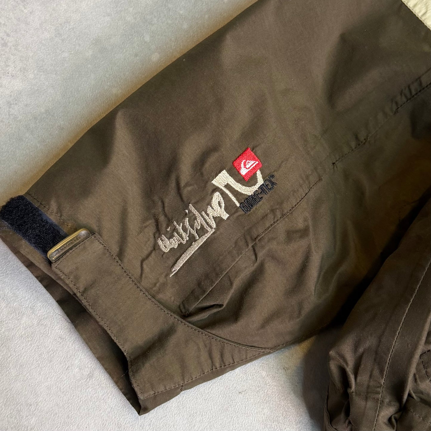 00’s Quiksilver Goretex Snow Jacket (S)