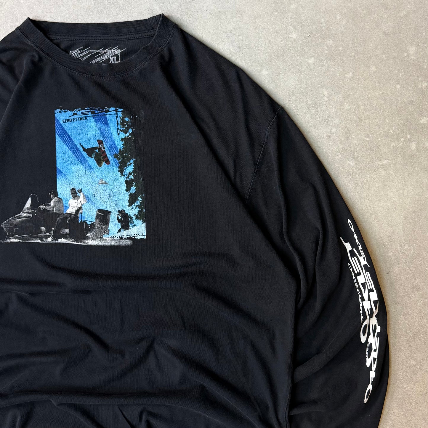 00's Oakley Long-Sleeve T-shirt (XL)