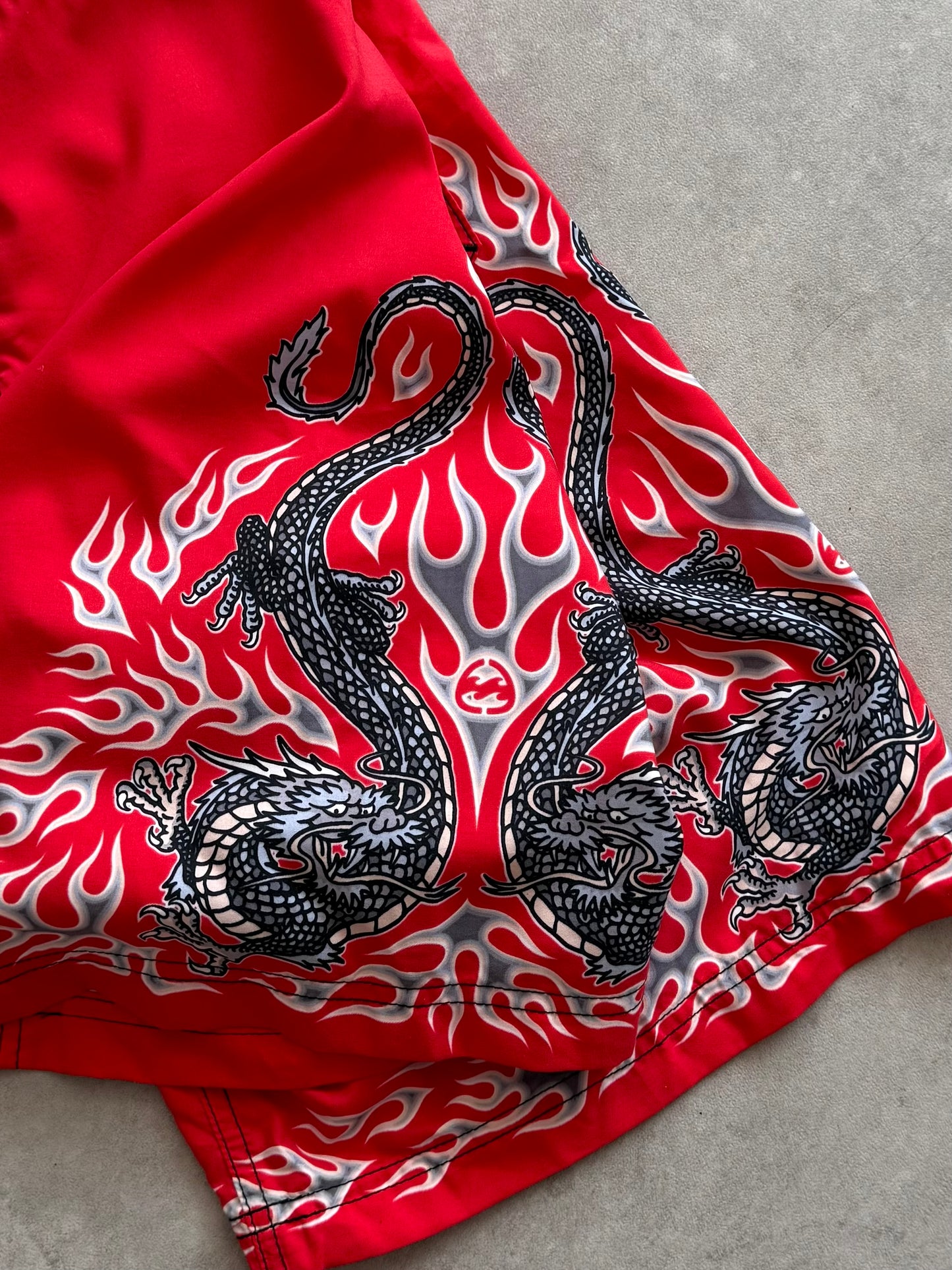 Vintage Billabong Dragon Boardshorts (31)