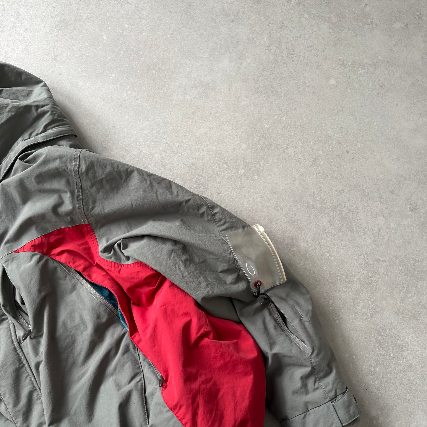00’s Oakley Road Fuel Snow Jacket (M)