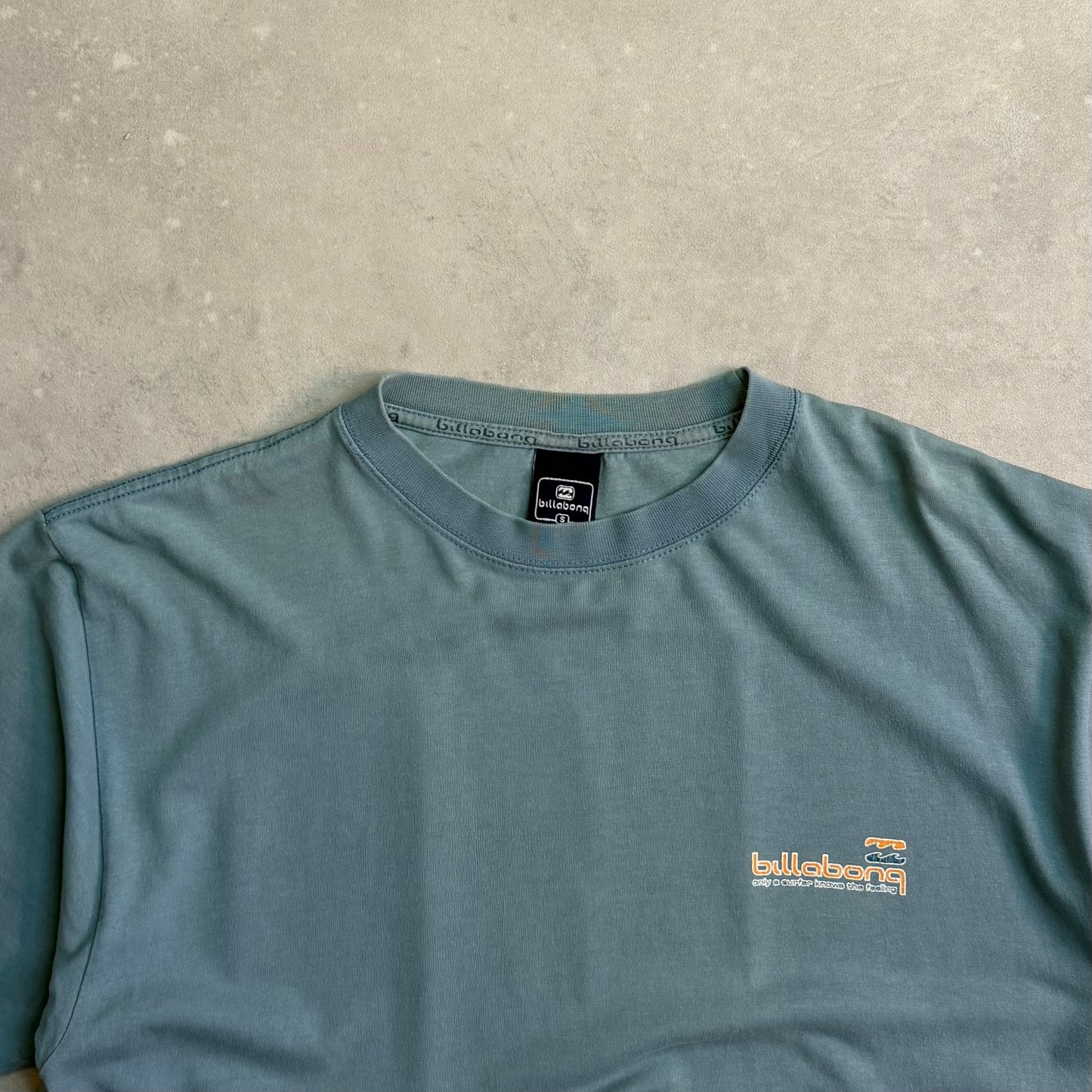 00’s Billabong IRL T-shirt (M)