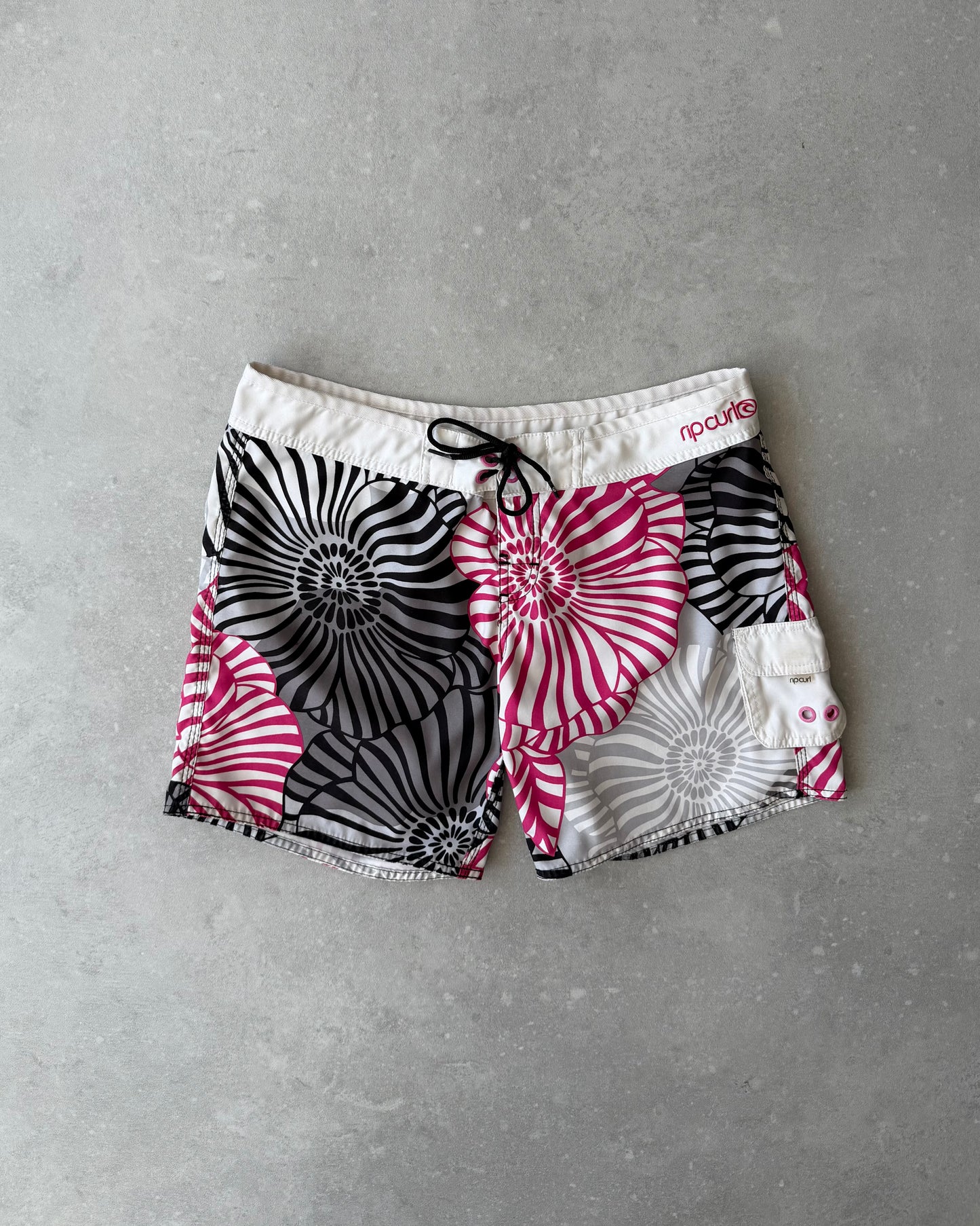 Vintage RipCurl Women’s Boardshorts (31)