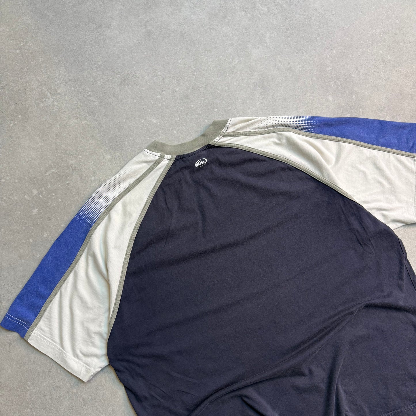 00’s Quiksilver T-shirt