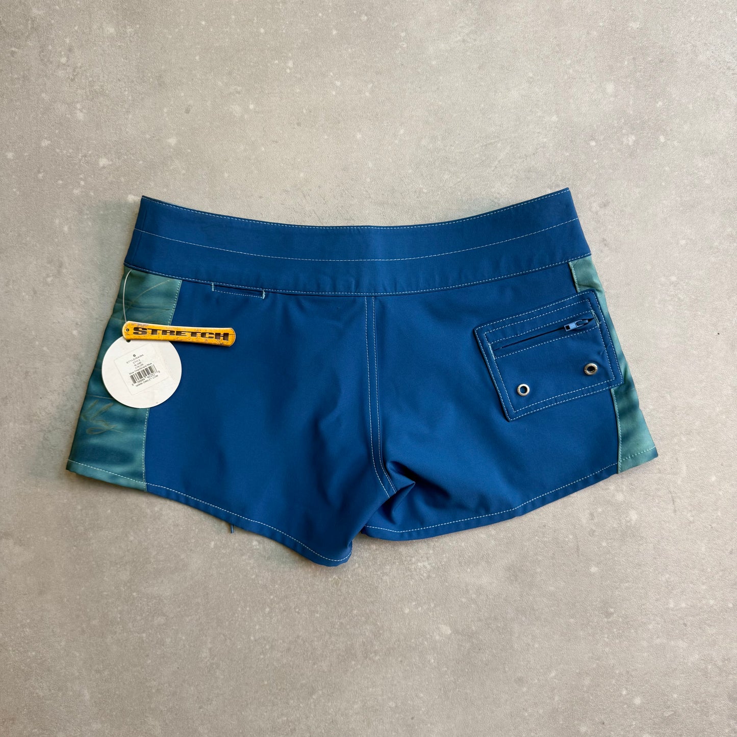 00’s Oakley Shorts (wmns) (32)