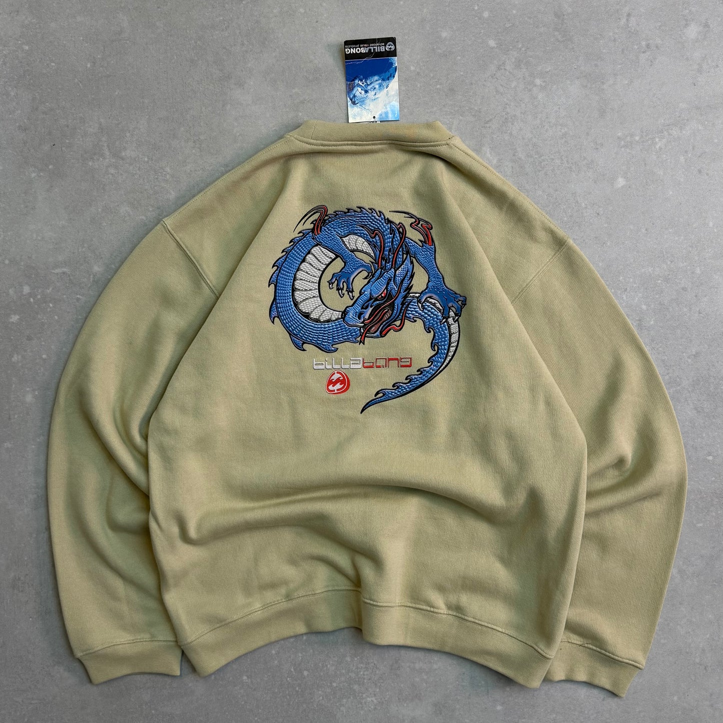 BNWT 00’s Billabong Dragon Sweatshirt (L)