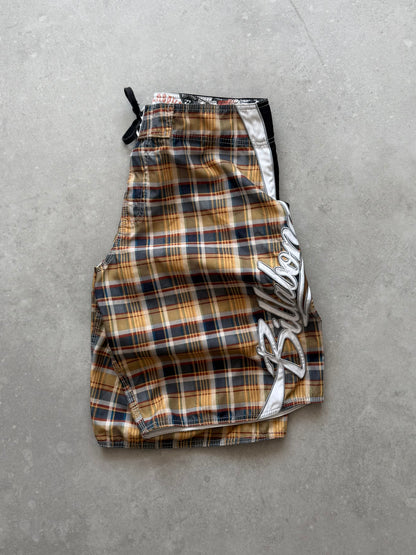 Vintage Billabong Mark Occhilupo Boardshorts (34)