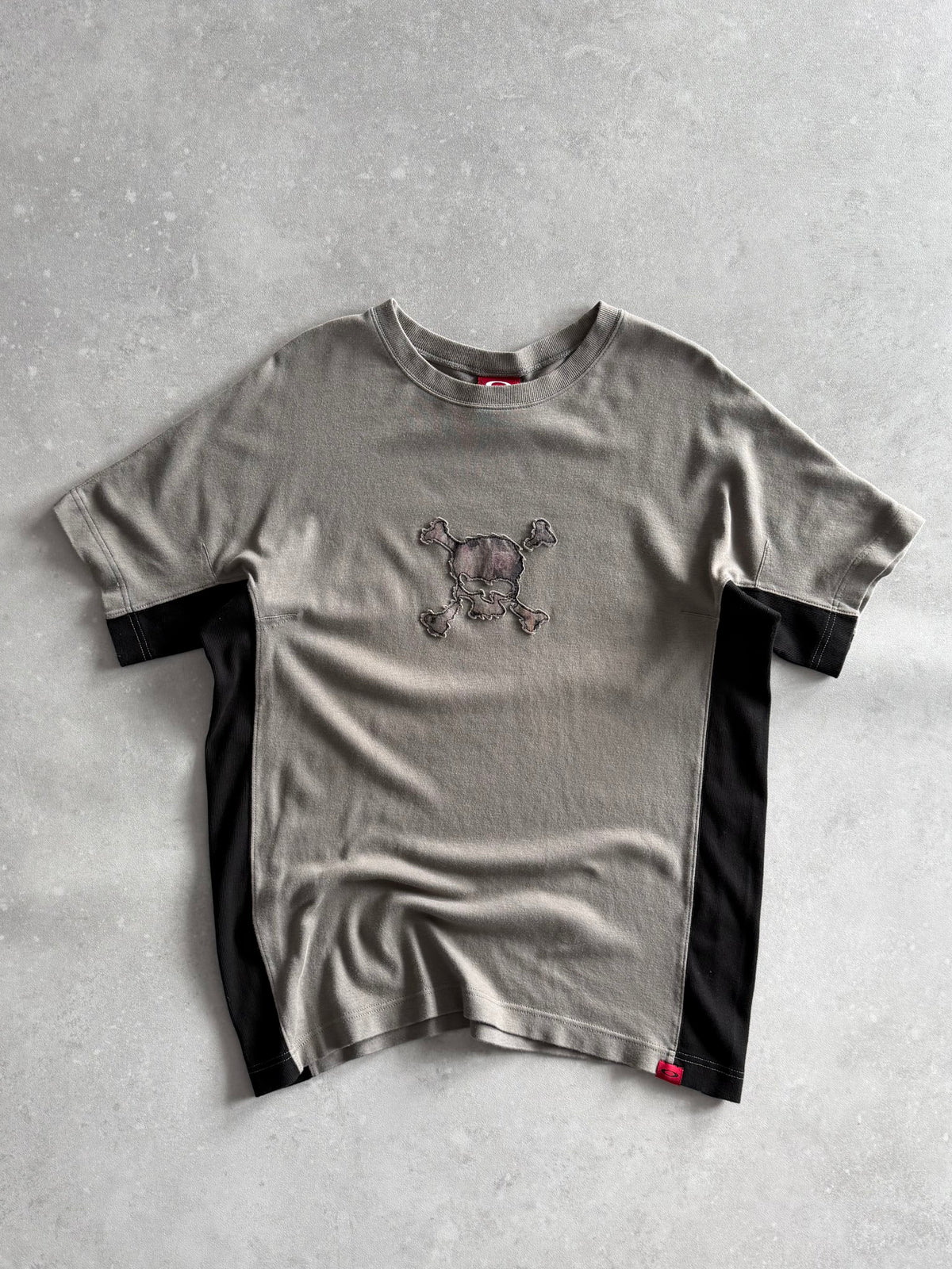 Vintage Oakley Skull T-shirt (M)
