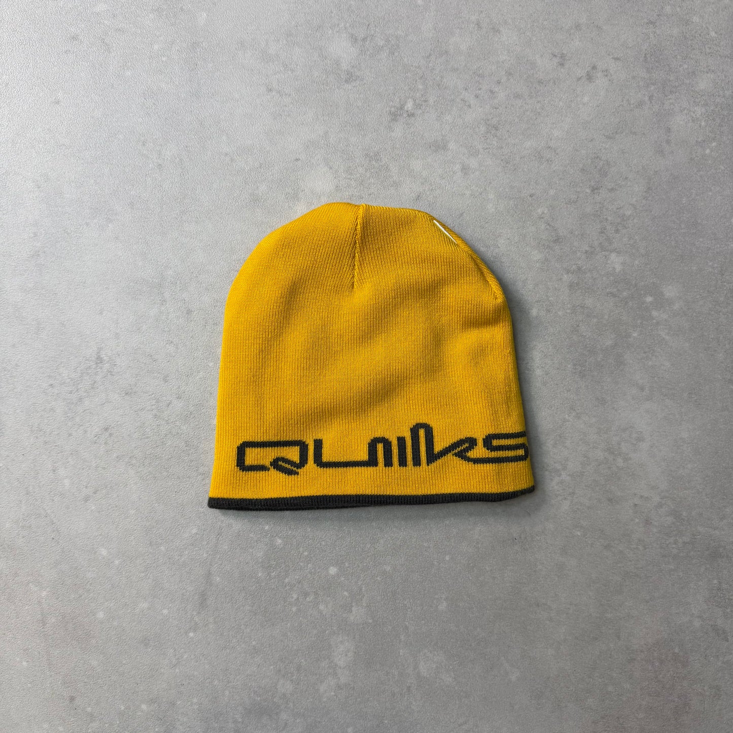 00's Reversible Quiksilver Beanie