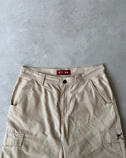 Vintage Oakley Cargo Shorts (34)
