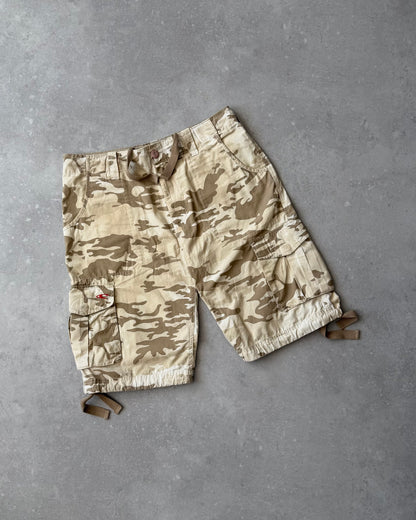 Vintage O’Neill Camo Cargo Shorts (34)