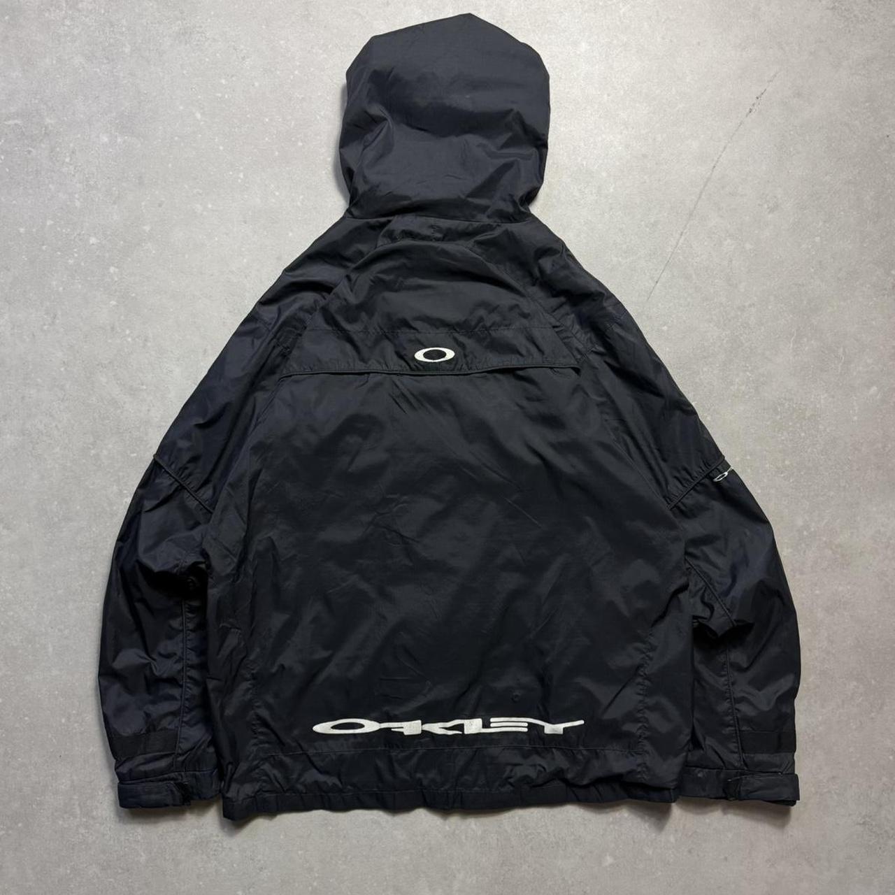 2000’s Oakley Windbreaker