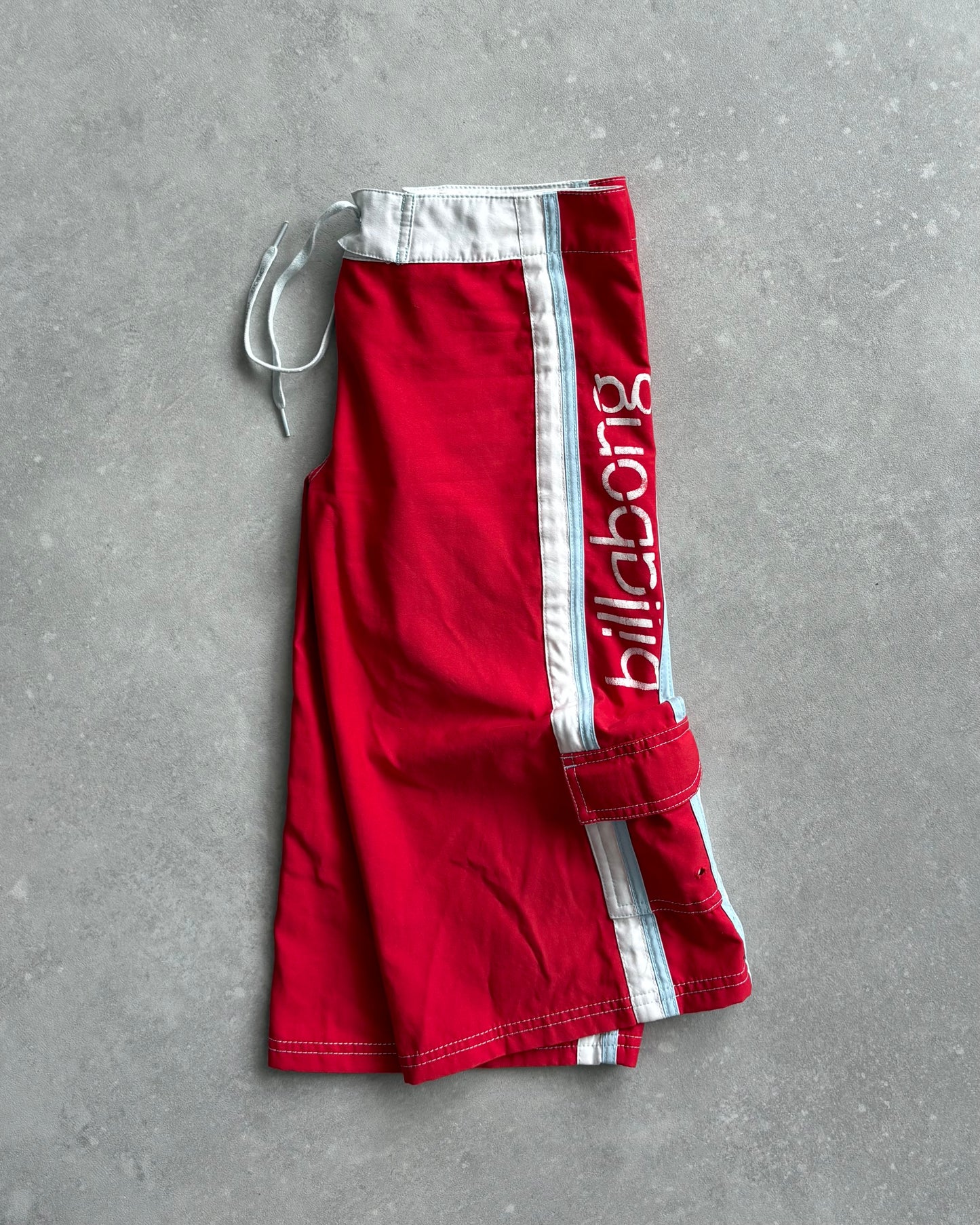 Vintage Billabong 3/4 Length Boardshorts (28)