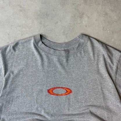 00's Oakley T-shirt (XL)