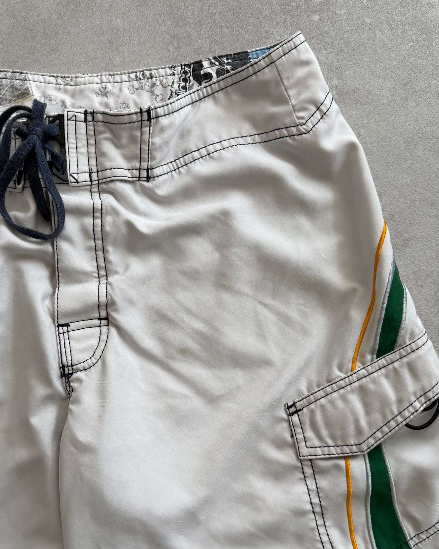 Vintage Billabong Mark Occhilupo Boardshorts (33)