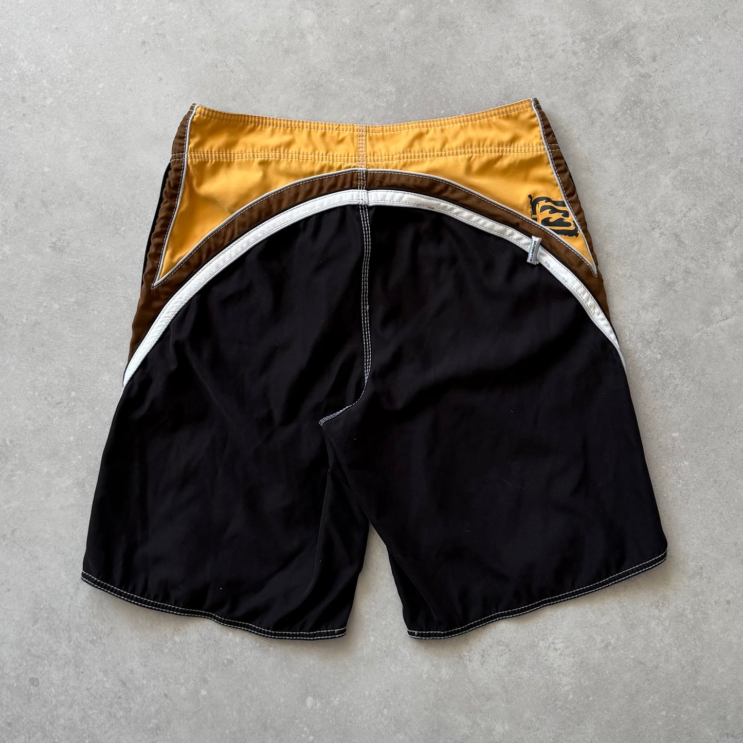 Vintage Billabong Taj Burrow Boardshorts (32)