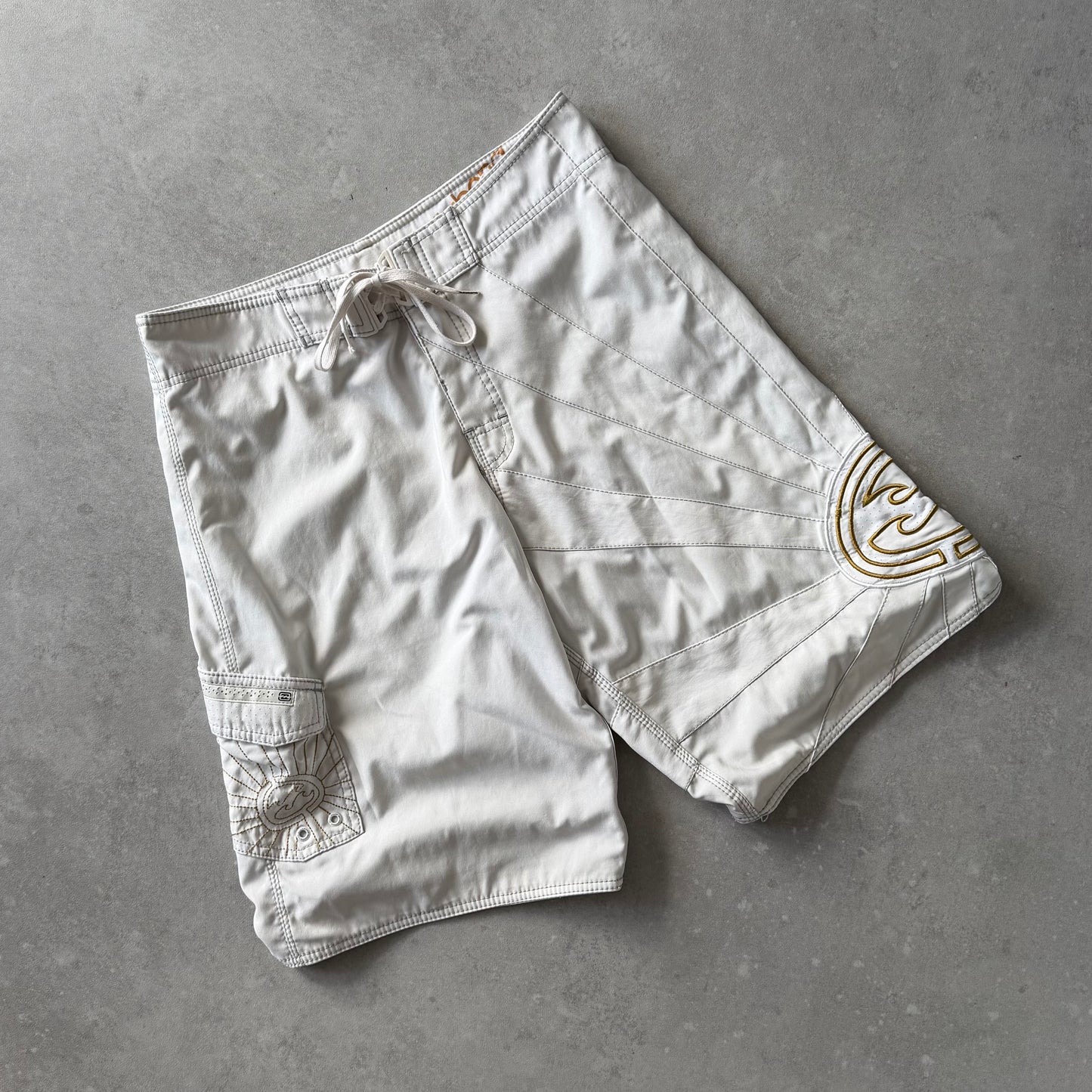 Vintage Billabong Andy Irons Platinum Boardshorts (32)