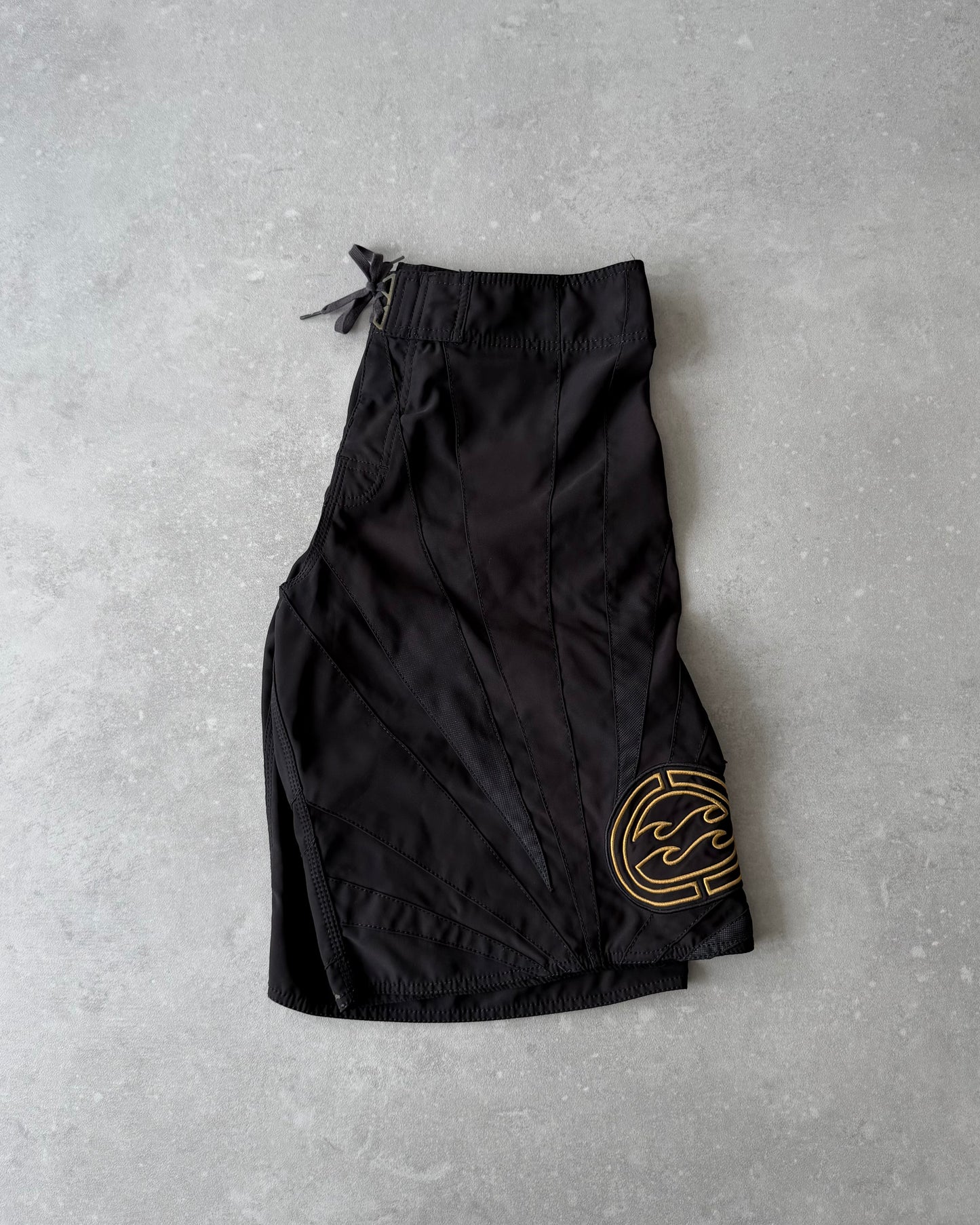 Vintage Billabong Andy Irons Samurai Platinum Boardshorts (34)