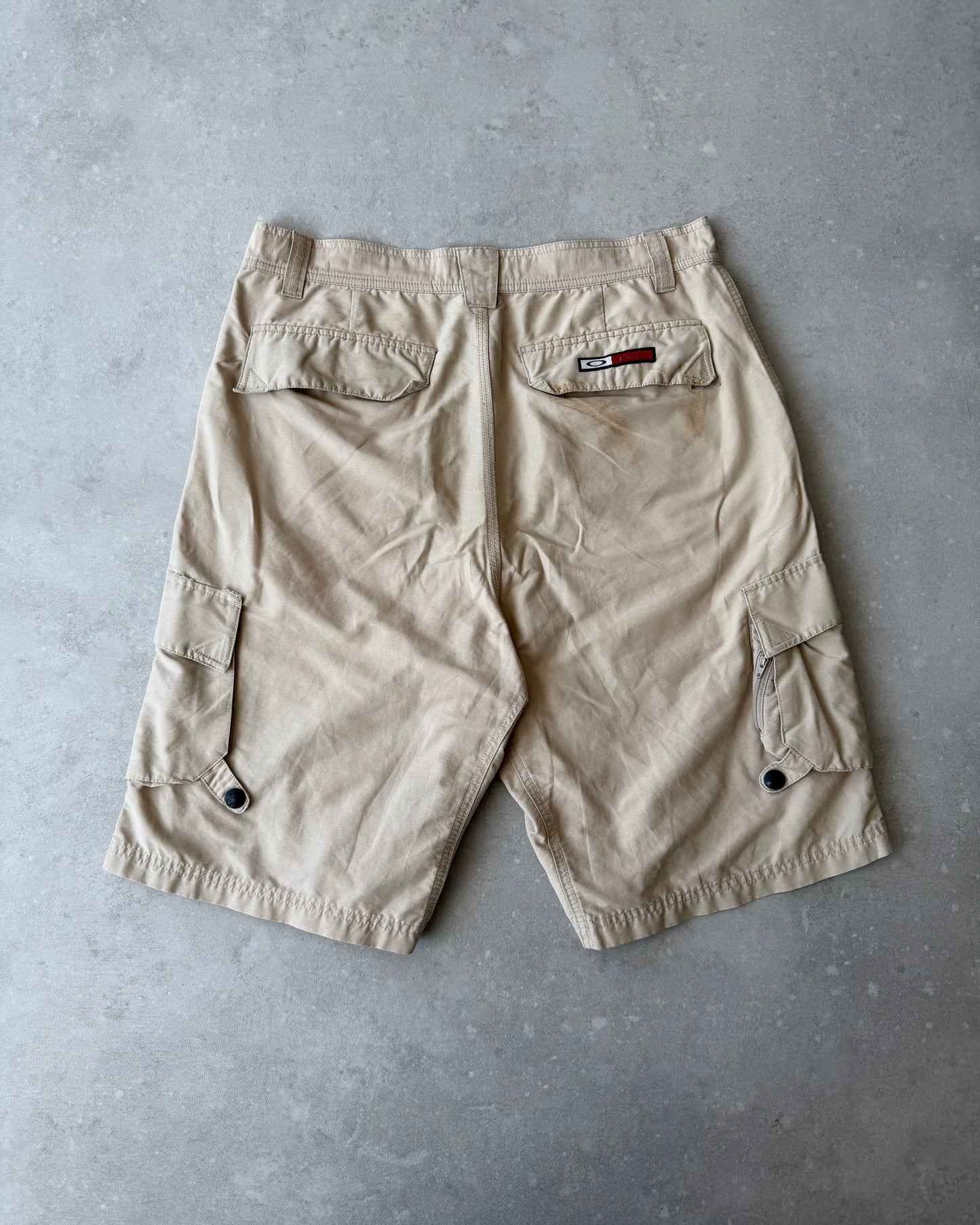 Vintage Oakley Cargo Shorts (34)