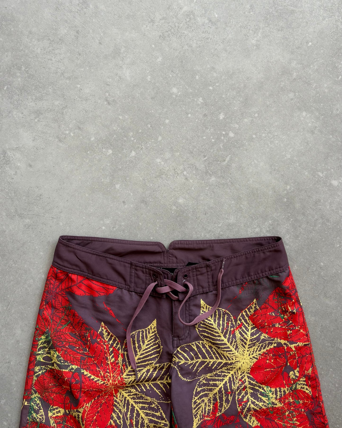Vintage Oakley Women’s Boardshorts (33)